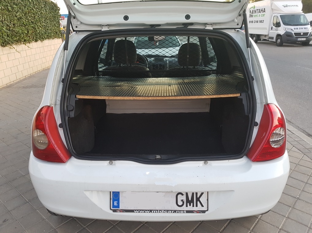 Autocasión MID Car vehículos segunda mano Madrid, Torrejón de Ardoz, Renault Clio Societe 1.5dCi 65 al mejor precio