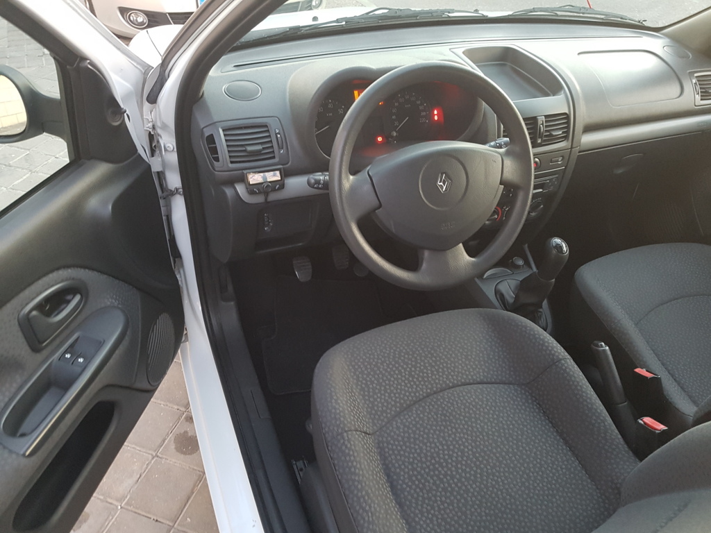 Autocasión MID Car vehículos segunda mano Madrid, Torrejón de Ardoz, Renault Clio Societe 1.5dCi 65 al mejor precio