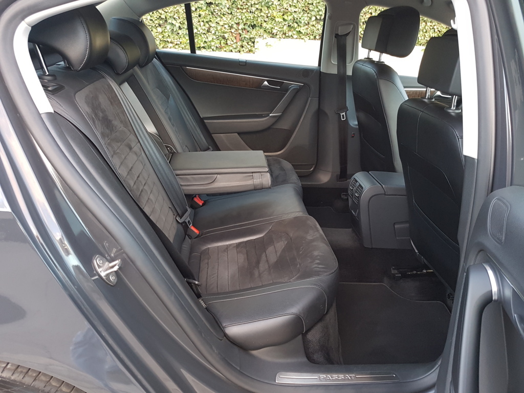 Autocasión MID Car vehículos segunda mano Madrid, Torrejón de Ardoz, Volkswagen Passat 2.0 TSI 211cv DSG Highline al mejor precio