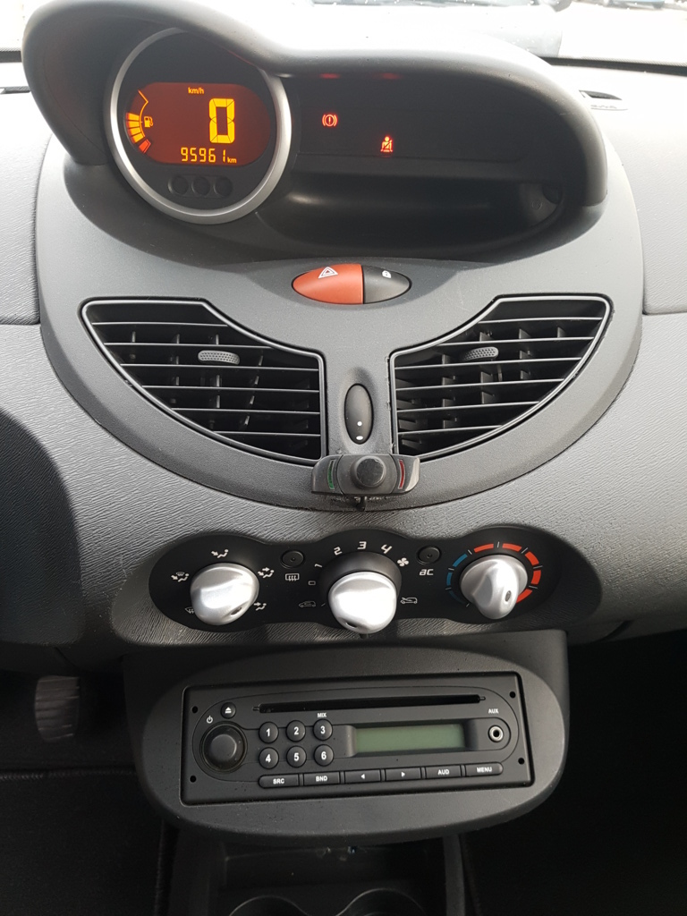Autocasión MID Car vehículos segunda mano Madrid, Torrejón de Ardoz, Renault Twingo Societe 1.5 dCi 75 Euro5 al mejor precio
