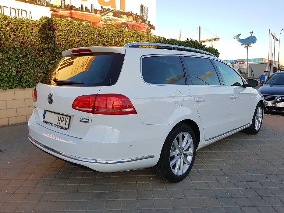 Autocasión MID Car vehículos segunda mano Madrid, Torrejón de Ardoz, Volkswagen Passat Variant 2.0 TDI 140cv Highline BMot Tech al mejor precio