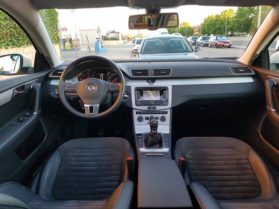 Autocasión MID Car vehículos segunda mano Madrid, Torrejón de Ardoz, Volkswagen Passat Variant 2.0 TDI 140cv Highline BMot Tech al mejor precio