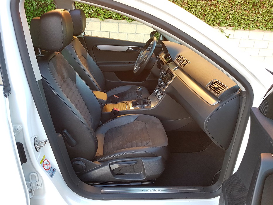 Autocasión MID Car vehículos segunda mano Madrid, Torrejón de Ardoz, Volkswagen Passat Variant 2.0 TDI 140cv Highline BMot Tech al mejor precio