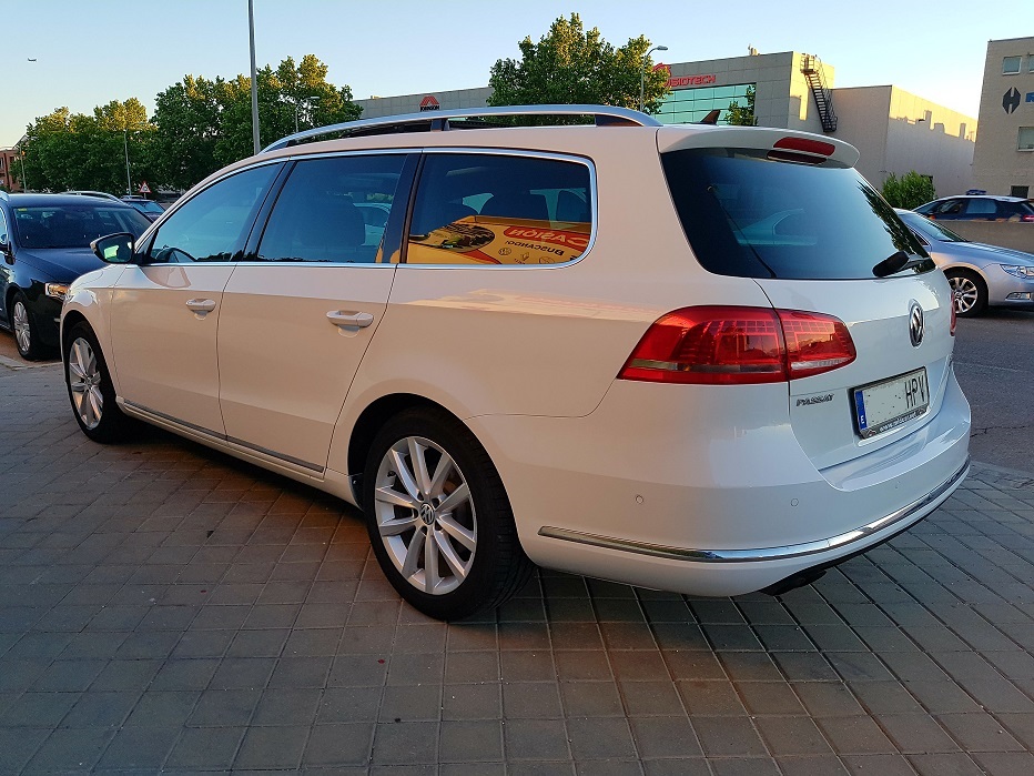 Autocasión MID Car vehículos segunda mano Madrid, Torrejón de Ardoz, Volkswagen Passat Variant 2.0 TDI 140cv Highline BMot Tech al mejor precio