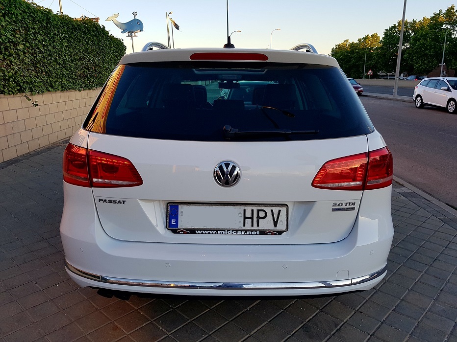 Autocasión MID Car vehículos segunda mano Madrid, Torrejón de Ardoz, Volkswagen Passat Variant 2.0 TDI 140cv Highline BMot Tech al mejor precio