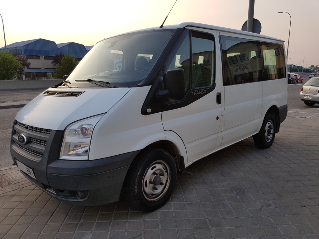 Autocasión MID Car vehículos segunda mano Madrid, Torrejón de Ardoz, Ford Transit 280 S 125CV Kombi al mejor precio