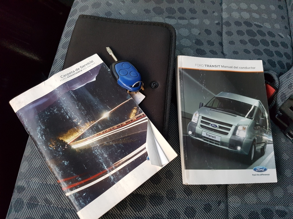 Autocasión MID Car vehículos segunda mano Madrid, Torrejón de Ardoz, Ford Transit 280 S 125CV Kombi al mejor precio