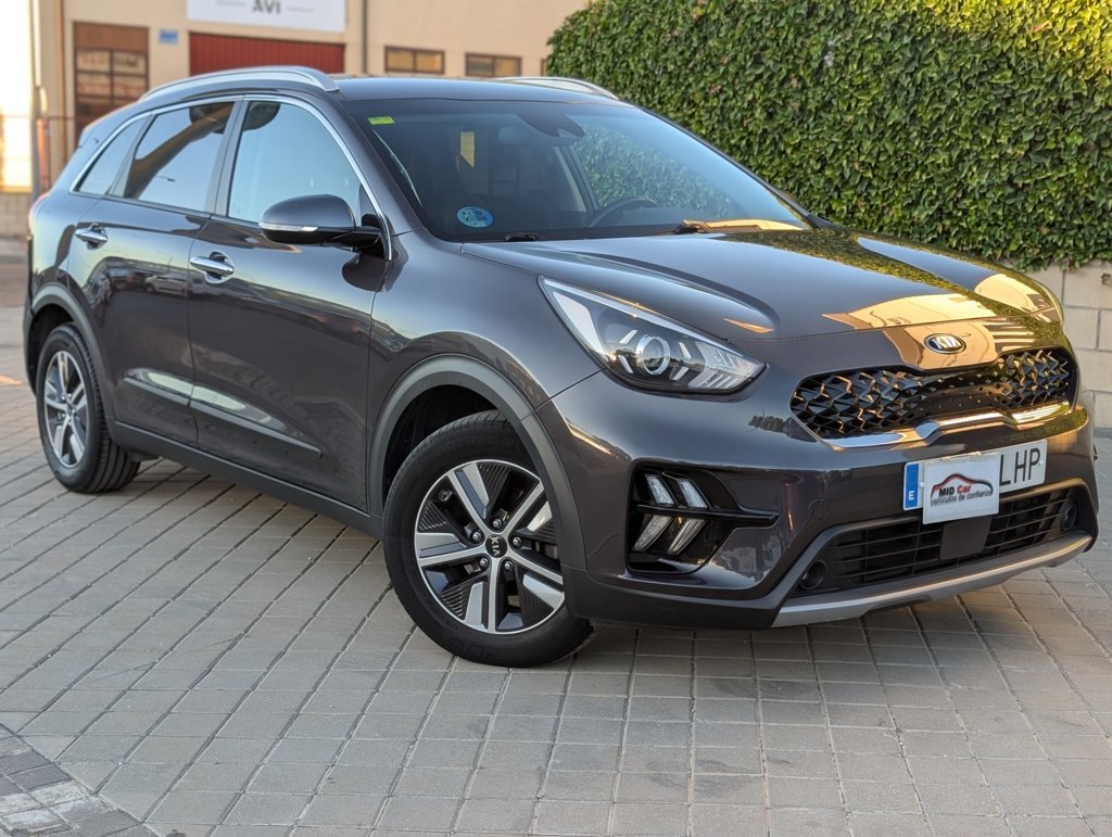 MIDCar coches ocasión Madrid KIA NIRO 1.6 GDi Híbrido 104kW (141CV)  Drive 5 Puertas