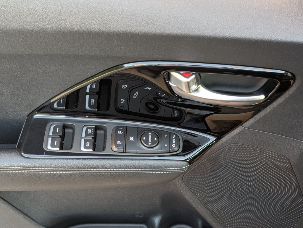 MIDCar coches ocasión Madrid KIA NIRO 1.6 GDi Híbrido 104kW (141CV)  Drive 5 Puertas
