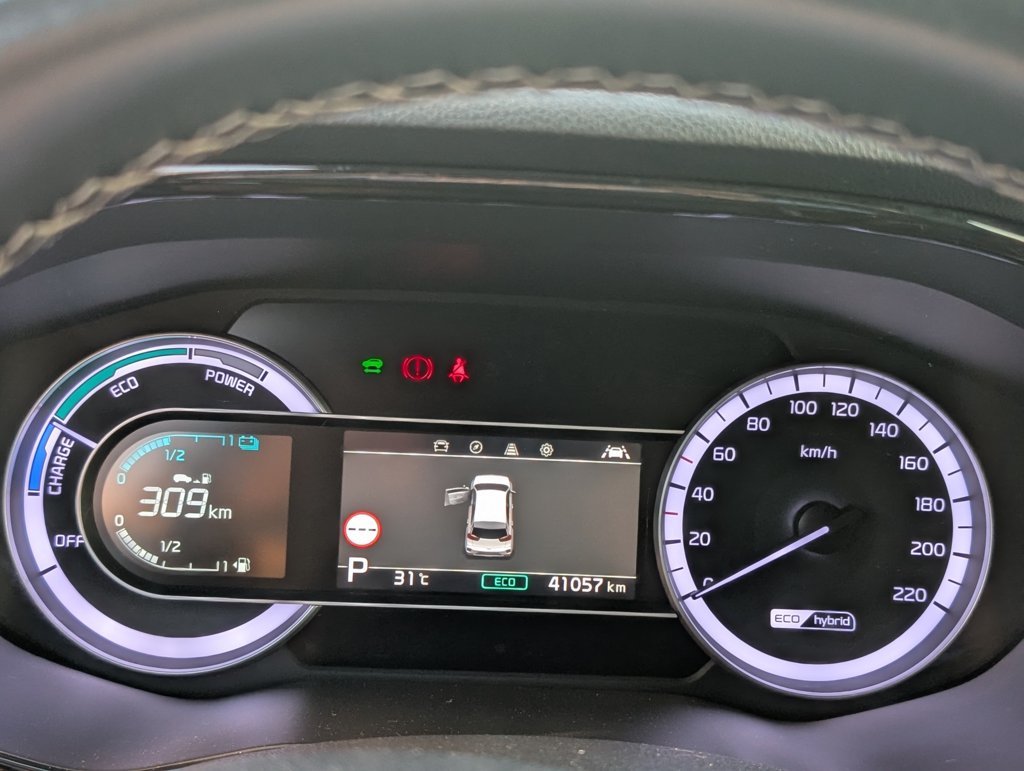 MIDCar coches ocasión Madrid KIA NIRO 1.6 GDi Híbrido 104kW (141CV)  Drive 5 Puertas