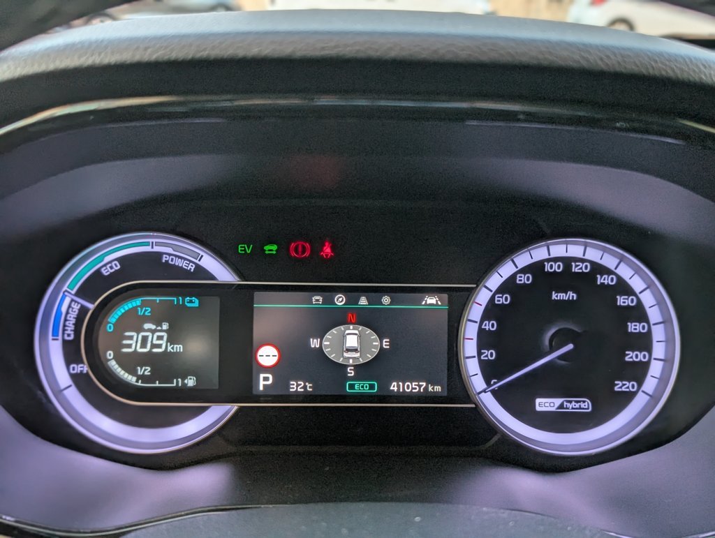 MIDCar coches ocasión Madrid KIA NIRO 1.6 GDi Híbrido 104kW (141CV)  Drive 5 Puertas