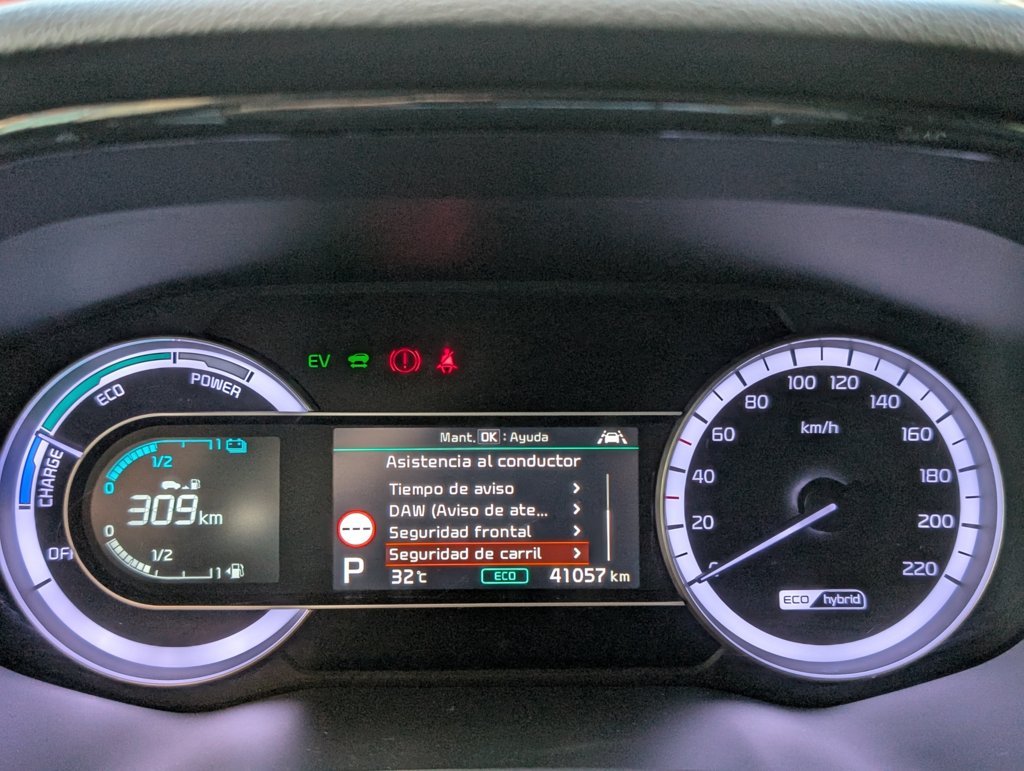 MIDCar coches ocasión Madrid KIA NIRO 1.6 GDi Híbrido 104kW (141CV)  Drive 5 Puertas