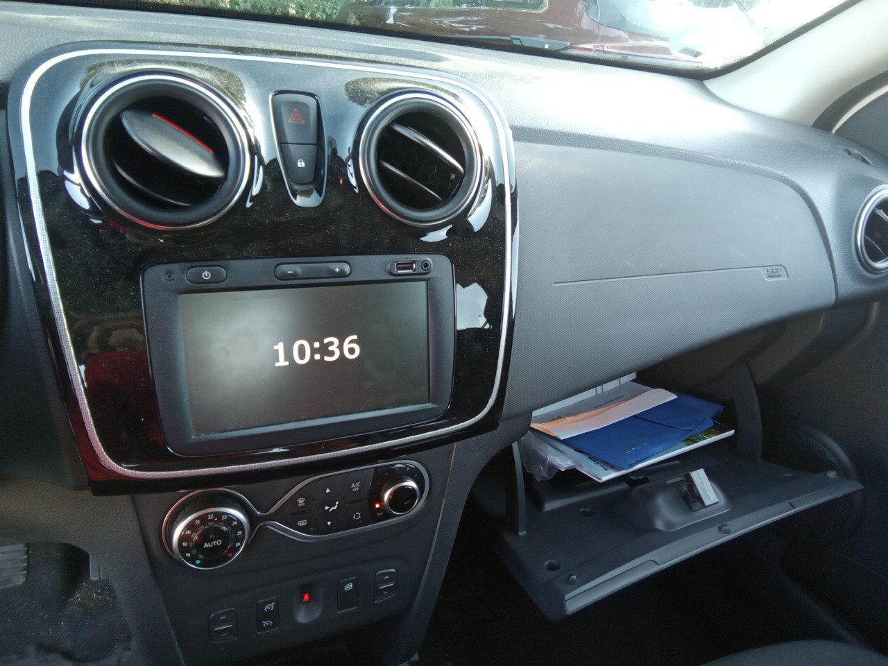 MIDCar coches ocasión Madrid Dacia Sandero Serie Limitada Xplore TCE Gasolina y GLP