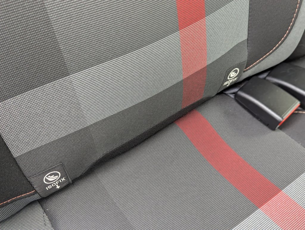 MIDCar coches ocasión Madrid Dacia Sandero Serie Limitada Xplore TCE Gasolina y GLP