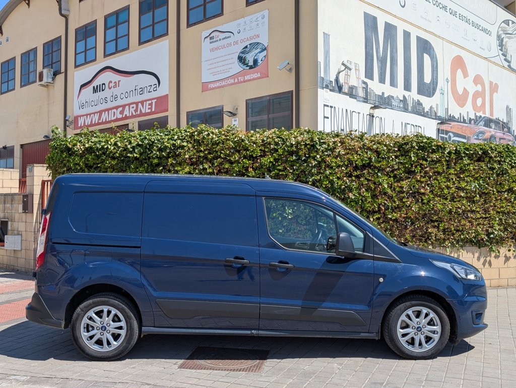 MIDCar coches ocasión Madrid Ford Transit Connect  1.5EcoBlueTrend 240 L2 4 Puertas 100Cv, 6 Velocidades, 3 Plazas, Etiqueta medioambiental C