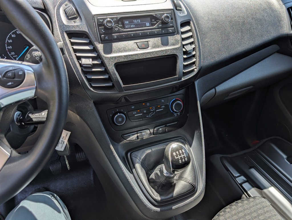 MIDCar coches ocasión Madrid Ford Transit Connect  1.5EcoBlueTrend 240 L2 4 Puertas 100Cv, 6 Velocidades, 3 Plazas, Etiqueta medioambiental C