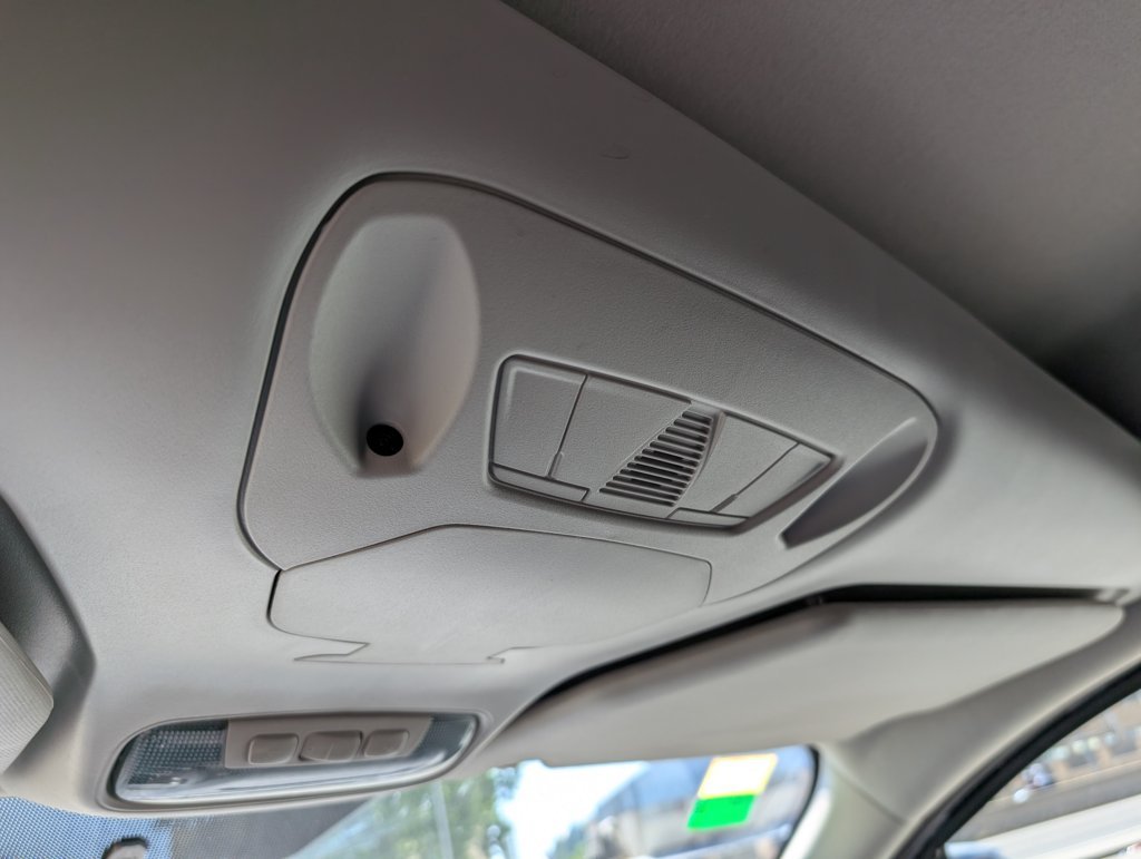 MIDCar coches ocasión Madrid Ford Transit Connect  1.5EcoBlueTrend 240 L2 4 Puertas 100Cv, 6 Velocidades, 3 Plazas, Etiqueta medioambiental C