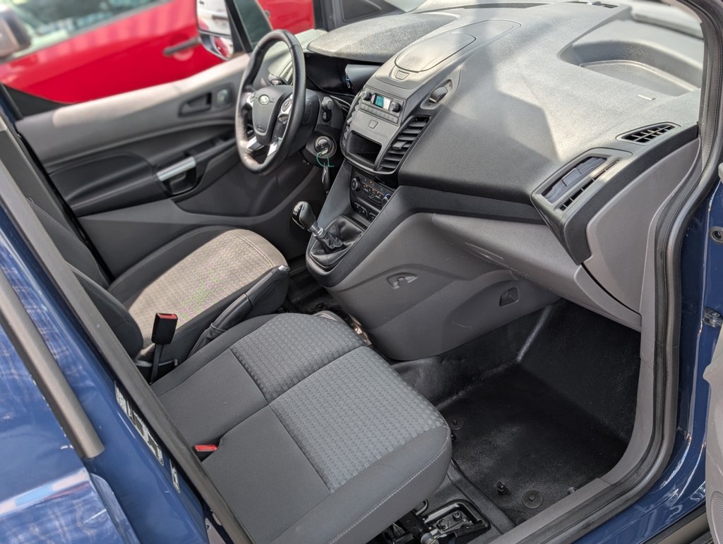 MIDCar coches ocasión Madrid Ford Transit Connect  1.5EcoBlueTrend 240 L2 4 Puertas 100Cv, 6 Velocidades, 3 Plazas, Etiqueta medioambiental C