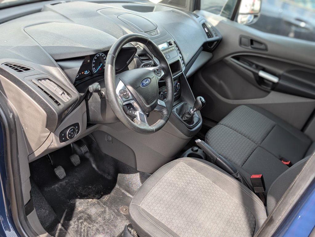 MIDCar coches ocasión Madrid Ford Transit Connect  1.5EcoBlueTrend 240 L2 4 Puertas 100Cv, 6 Velocidades, 3 Plazas, Etiqueta medioambiental C