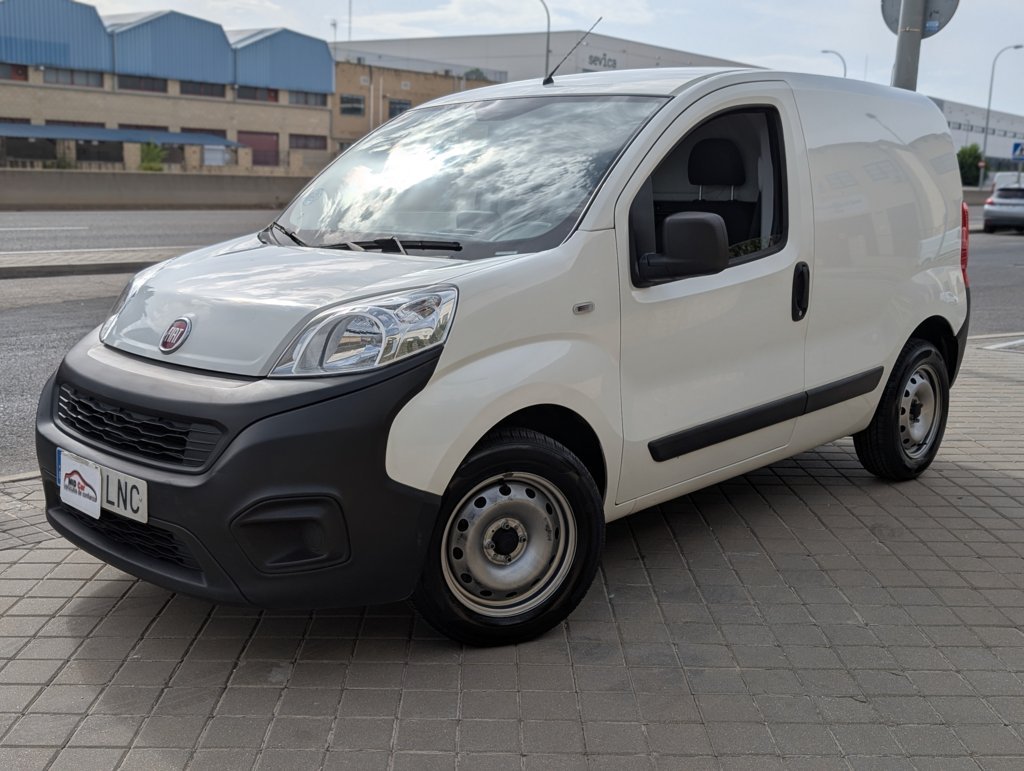 MIDCar coches ocasión Madrid Fiat Fiorino 1.3Mjet E6+ 80Cv IVA y garantía Inc Etiqueta C