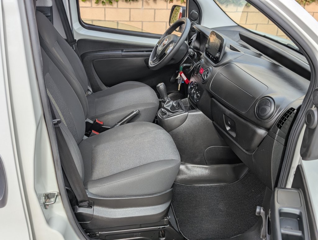 MIDCar coches ocasión Madrid Fiat Fiorino 1.3Mjet E6+ 80Cv IVA y garantía Inc Etiqueta C