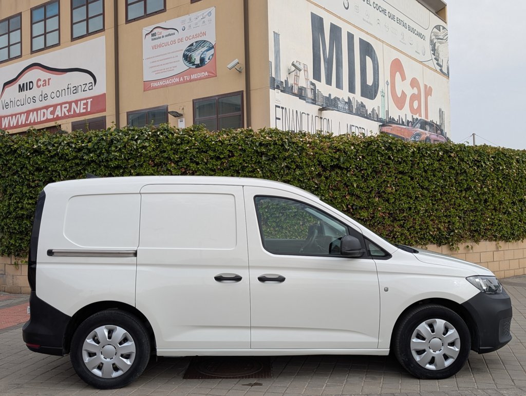 MIDCar coches ocasión Madrid Volkswagen Caddy Cargo  Isotermo con Frio 2.0Tdi 102Cv Nuevo Modelo IVA y Garantía Inc Nacional