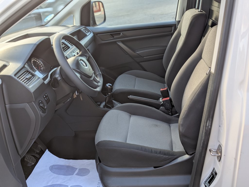 MIDCar coches ocasión Madrid Volkswagen Caddy Profesional Maxi Furgón 1.4 TGI 81kW BM 110Cv Etiqueta ECO IVA y garantía Incl