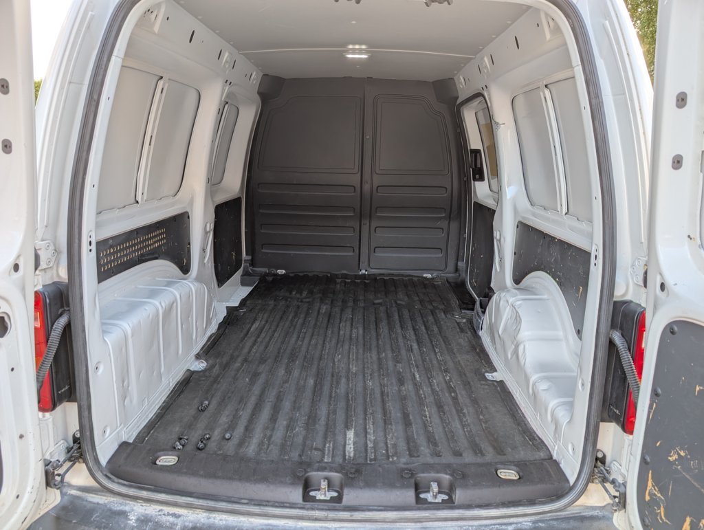 MIDCar coches ocasión Madrid Volkswagen Caddy Profesional Maxi Furgón 1.4 TGI 81kW BM 110Cv Etiqueta ECO IVA y garantía Incl