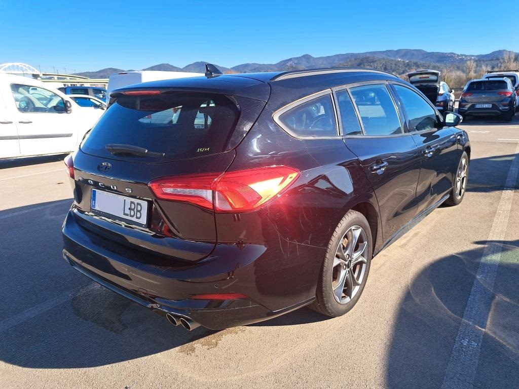 MIDCar coches ocasión Madrid Ford Focus ST-Line SB 1.5Tdci 120Cv Etiqueta C Nacional 1Dueño