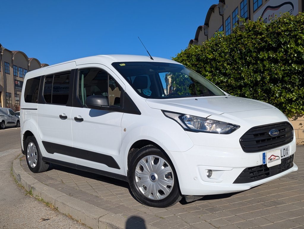 MIDCar coches ocasión Madrid Ford Transit Connect Kombi 1.5 Tdci S/s Trend 230 L2 120Cv 6 Velocidades Etiqueta medioambiental C  IVA y garantía Incl