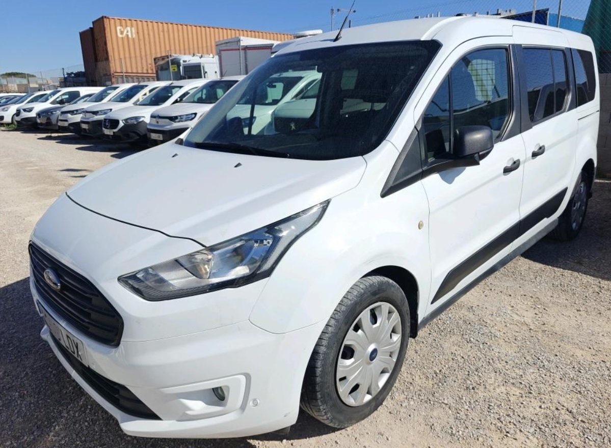 MIDCar coches ocasión Madrid Ford Transit Connect Kombi 1.5 Tdci S/s Trend 230 L2 120Cv 6 Velocidades Etiqueta medioambiental C  IVA y garantía Incl