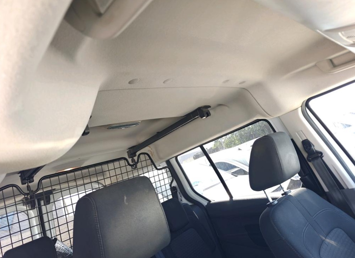 MIDCar coches ocasión Madrid Ford Transit Connect Kombi 1.5 Tdci S/s Trend 230 L2 120Cv 6 Velocidades Etiqueta medioambiental C  IVA y garantía Incl