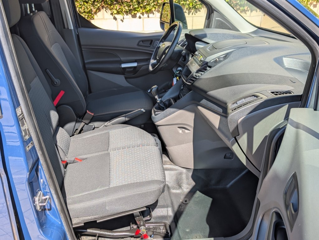 MIDCar coches ocasión Madrid Ford Transit Connect 3Plazas 1.5EcoBlueTrend 240 L2 4 Puertas 100Cv 6 Velocidades Etiqueta medioambiental C