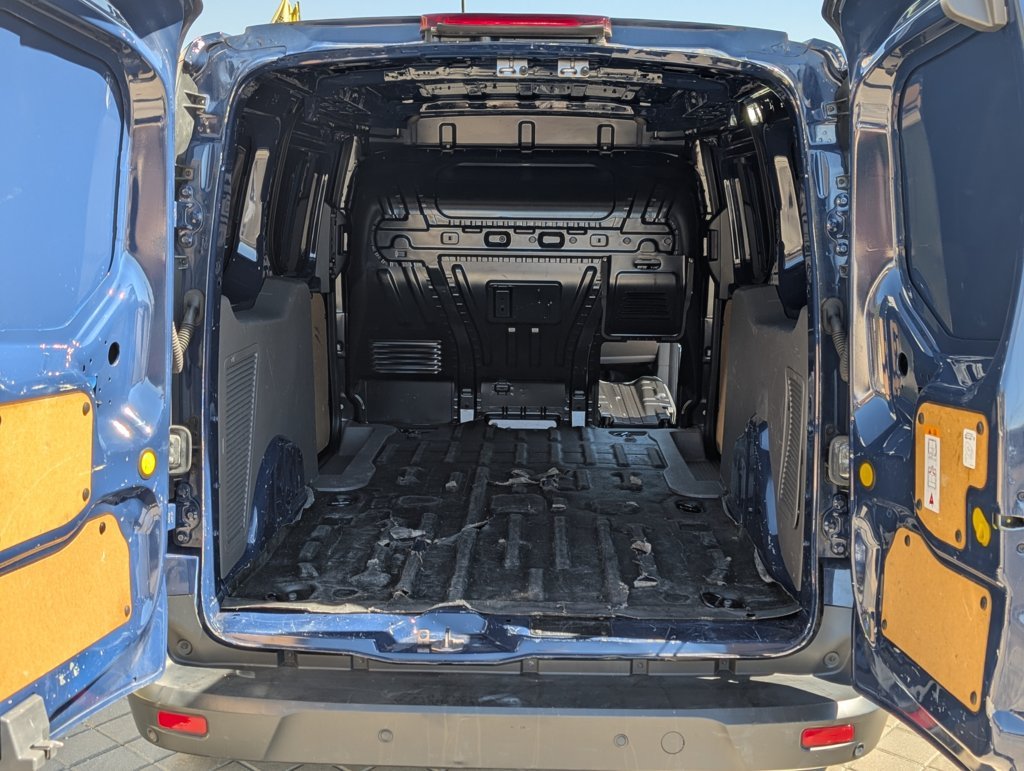 MIDCar coches ocasión Madrid Ford Transit Connect 3Plazas 1.5EcoBlueTrend 240 L2 4 Puertas 100Cv 6 Velocidades Etiqueta medioambiental C