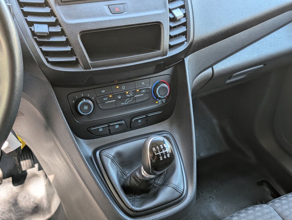 MIDCar coches ocasión Madrid Ford Transit Connect 3Plazas 1.5EcoBlueTrend 240 L2 4 Puertas 100Cv 6 Velocidades Etiqueta medioambiental C