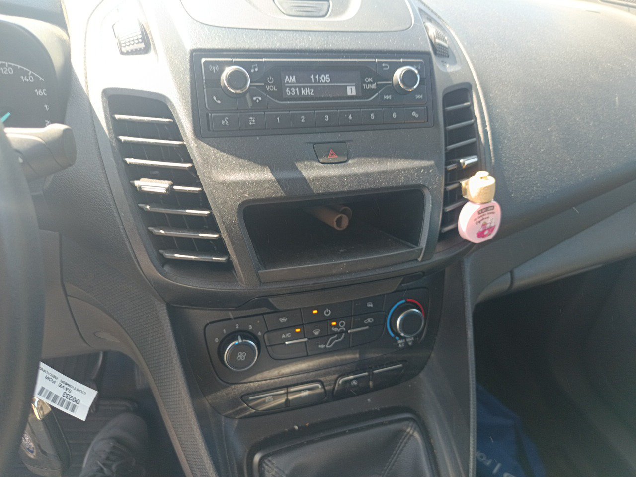 MIDCar coches ocasión Madrid Ford Transit Connect 3Plazas 1.5EcoBlueTrend 240 L2 4 Puertas 100Cv 6 Velocidades Etiqueta medioambiental C