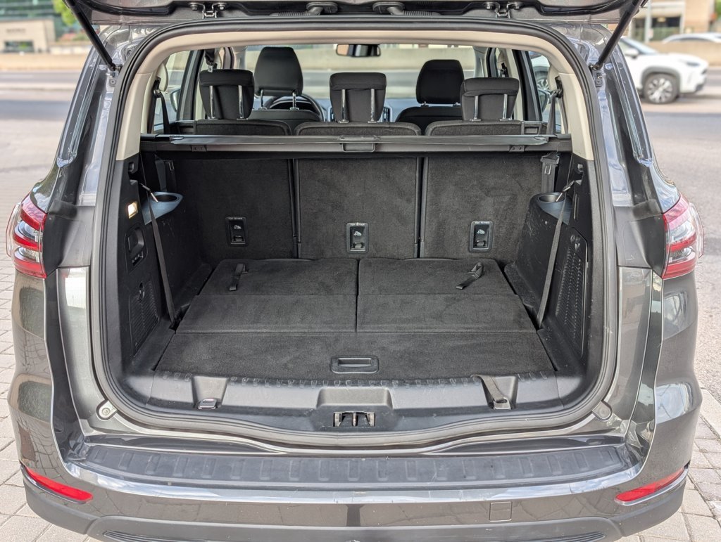 MIDCar coches ocasión Madrid Ford S-Max 2.0Tdci 2.0 TDCi Panther 150Cv 7Plazas IVA y Garantía Incl nacional