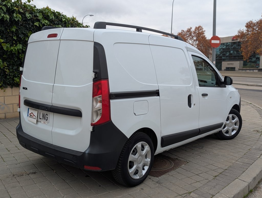 MIDCar coches ocasión Madrid Dacia Dokker Van Essential 1.6 110Cv GLP Híbrido IVA y Garantía Incl