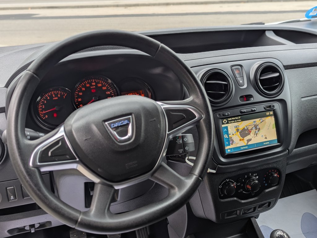 MIDCar coches ocasión Madrid Dacia Dokker Van Essential 1.6 110Cv GLP Híbrido IVA y Garantía Incl