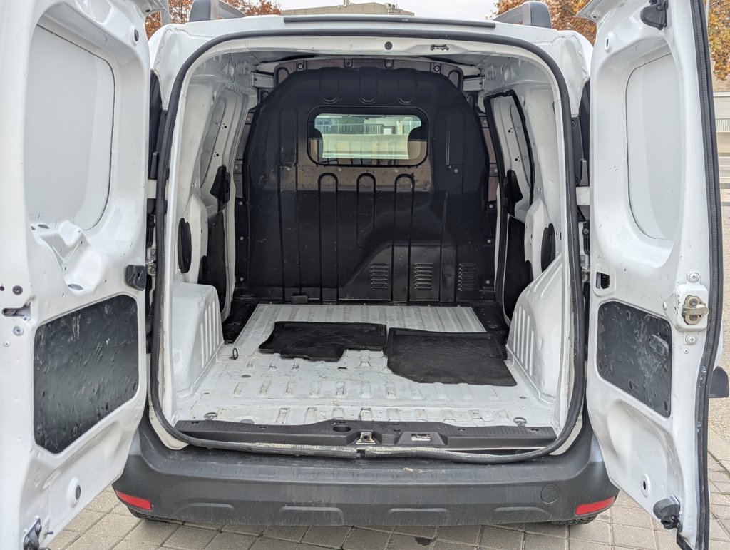 MIDCar coches ocasión Madrid Dacia Dokker Van Essential 1.6 110Cv GLP Híbrido IVA y Garantía Incl