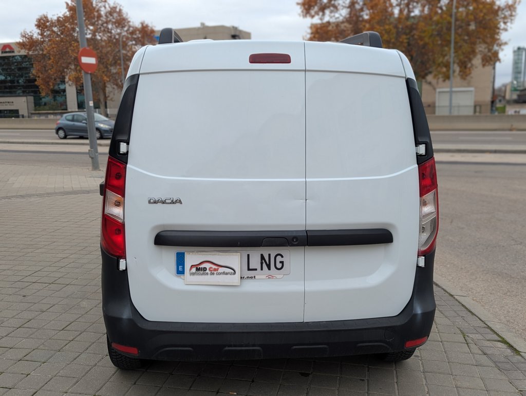MIDCar coches ocasión Madrid Dacia Dokker Van Essential 1.6 110Cv GLP Híbrido IVA y Garantía Incl