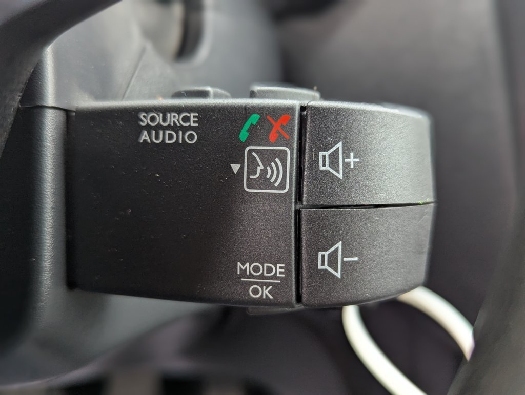 MIDCar coches ocasión Madrid Dacia Dokker Van Essential 1.6 110Cv GLP Híbrido IVA y Garantía Incl