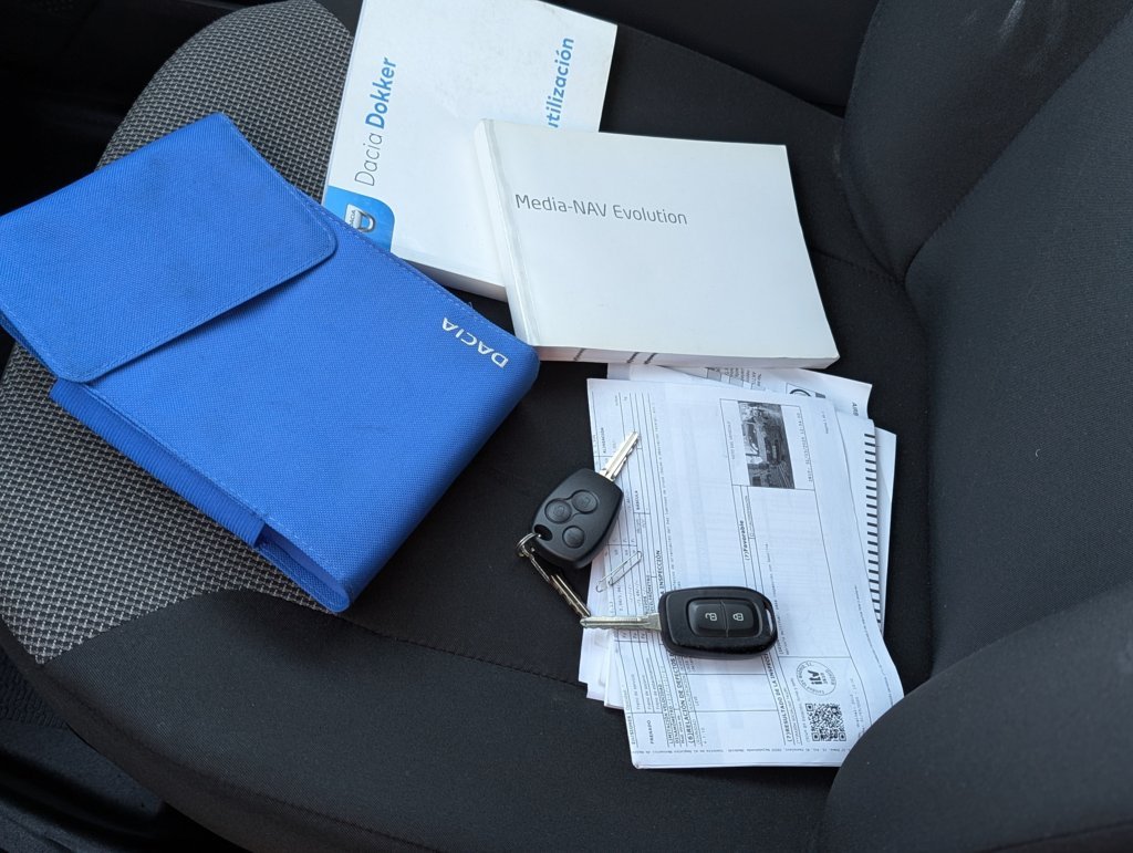 MIDCar coches ocasión Madrid Dacia Dokker Van Essential 1.6 110Cv GLP Híbrido IVA y Garantía Incl