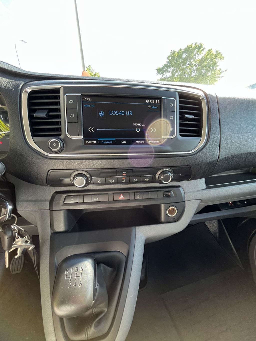 MIDCar coches ocasión Madrid Peugeot Expert 2.0BlueHdi 150Cv  Pro, Isotermo, Equipo Frio IVA Deducible Incluido