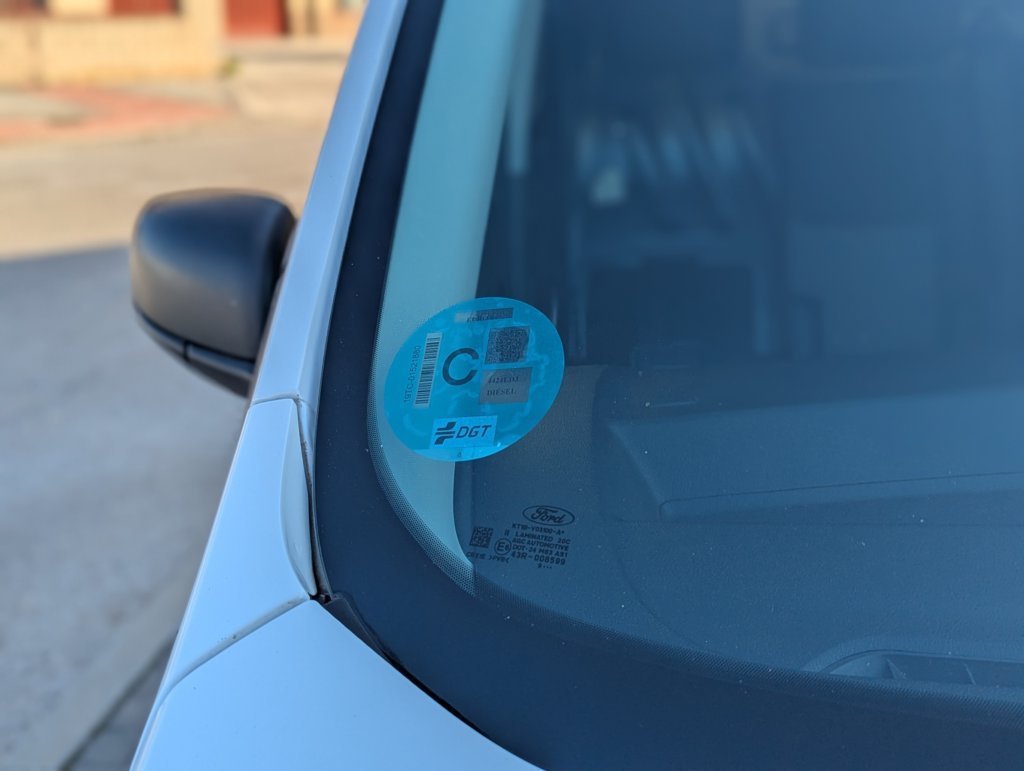 MIDCar coches ocasión Madrid Ford Transit Connect Van Larga 1.5EcoBlue 3 Plazas Etiqueta C IVA y Garantía Incl Trend 210  S&S Trend L2 3Plazas 6 Velocidades