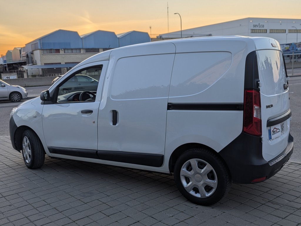 MIDCar coches ocasión Madrid Dacia Dokker Van Essential 1.6 110Cv GLP Híbrido IVA y Garantía Incl