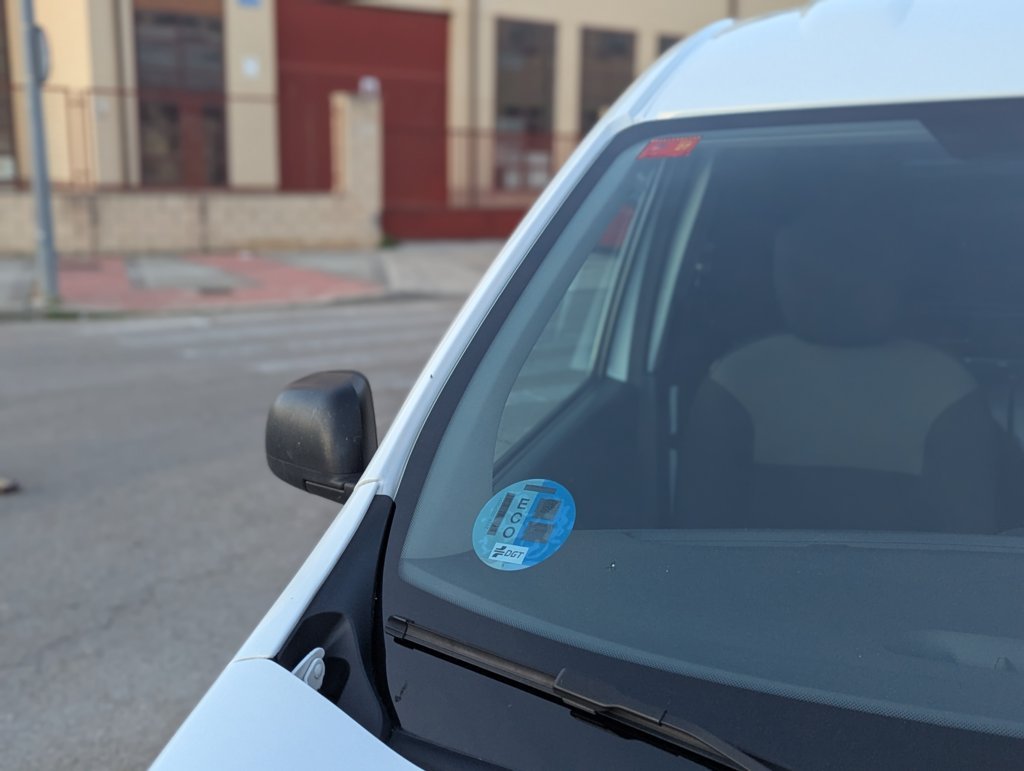 MIDCar coches ocasión Madrid Dacia Dokker Van Essential 1.6 110Cv GLP Híbrido IVA y Garantía Incl