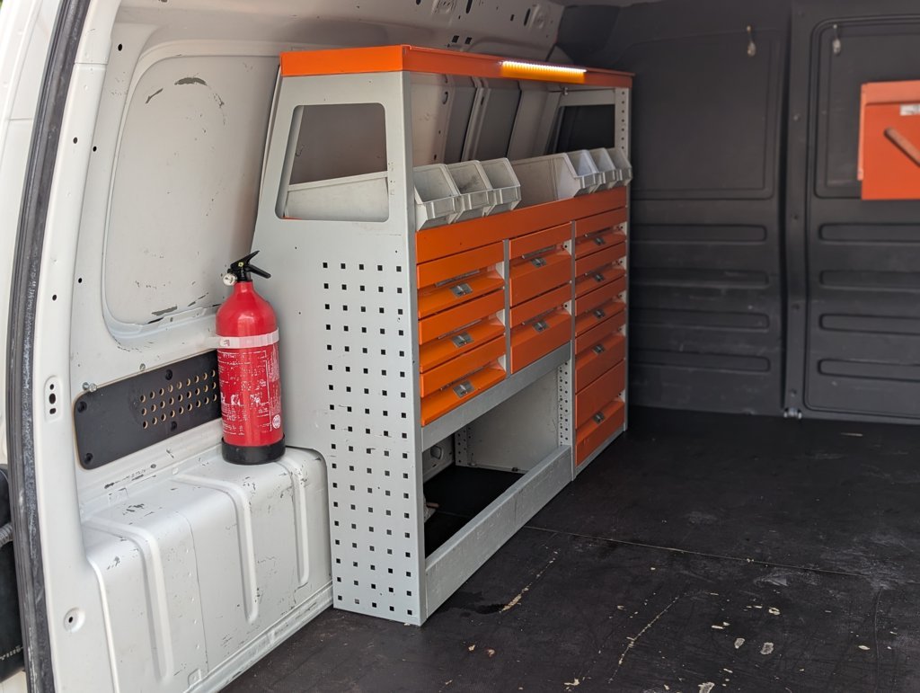 MIDCar coches ocasión Madrid Volkswagen Caddy Maxi Profesional Furgón 2.0 TDI Etiqueta C IVA y Garantía Incl 4x4Motion