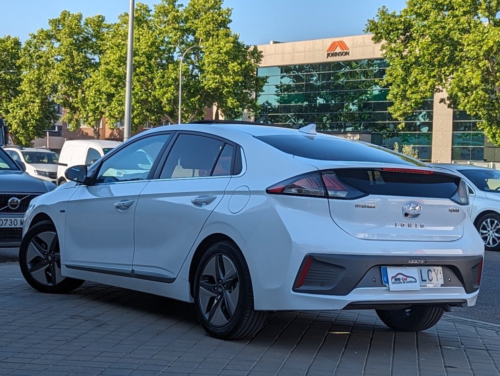 MIDCar coches ocasión Madrid Hyundai  Ioniq 1.6 GDI HEV Style DT Hybrido