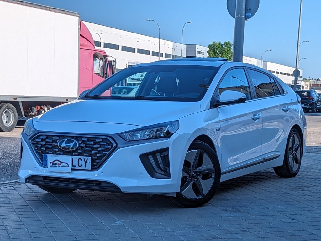 MIDCar coches ocasión Madrid Hyundai  Ioniq 1.6 GDI HEV Style DT Hybrido